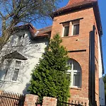 Cherry House Apartments